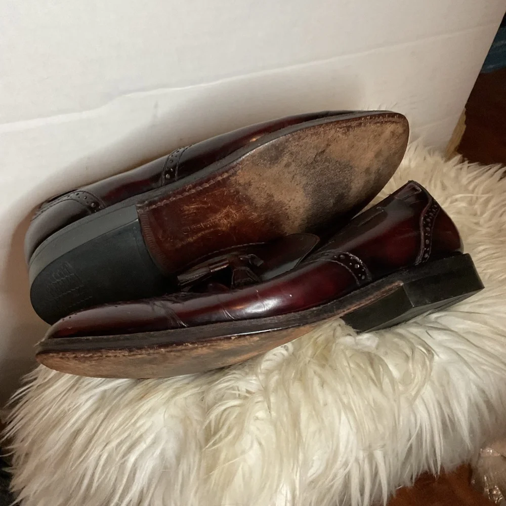 Jarman Men's Burgundy Leather Tasseled loafers 9.5 D